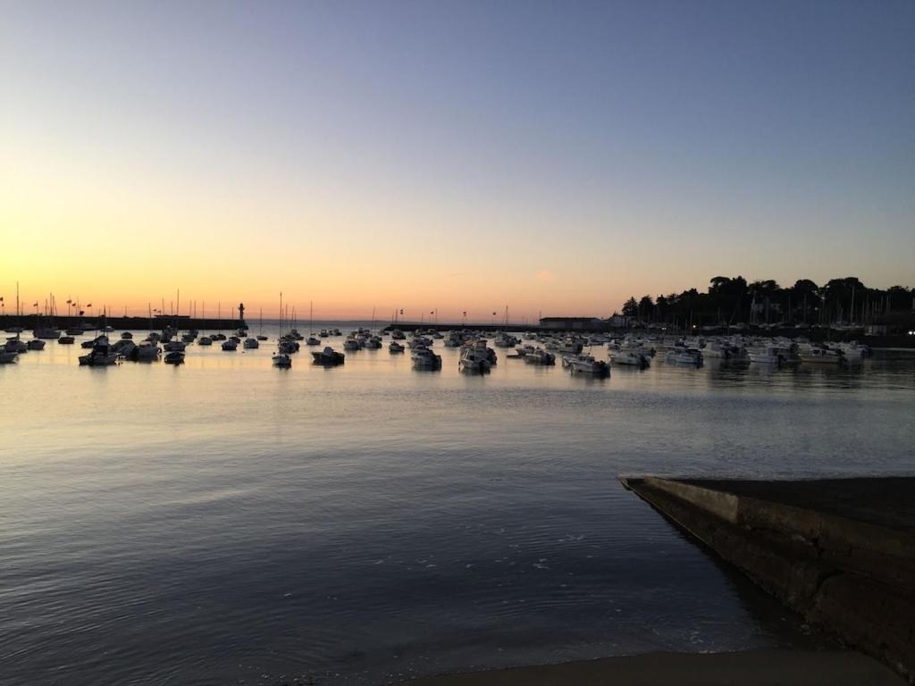 Spacieuse Maison Typique Pour 10 Personnes Vue Mer Plage A 10 Minutes A Pied- Ideale Pour Des Vacances Ou Un Weekend En Famille Ou Entre Amis Étables Esterno foto